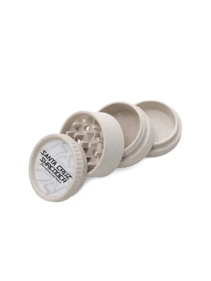 Santa Cruz Shredder Medium Hemp Grinder 4PCS - Image 4